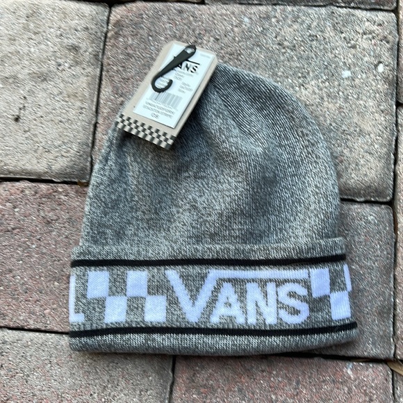 Vans Men’s - Women’s VNOA7UDFGRH
STACKTON STRIPE
OS Beanie

VANS
"OFF THE WALL" - Picture 14 of 16